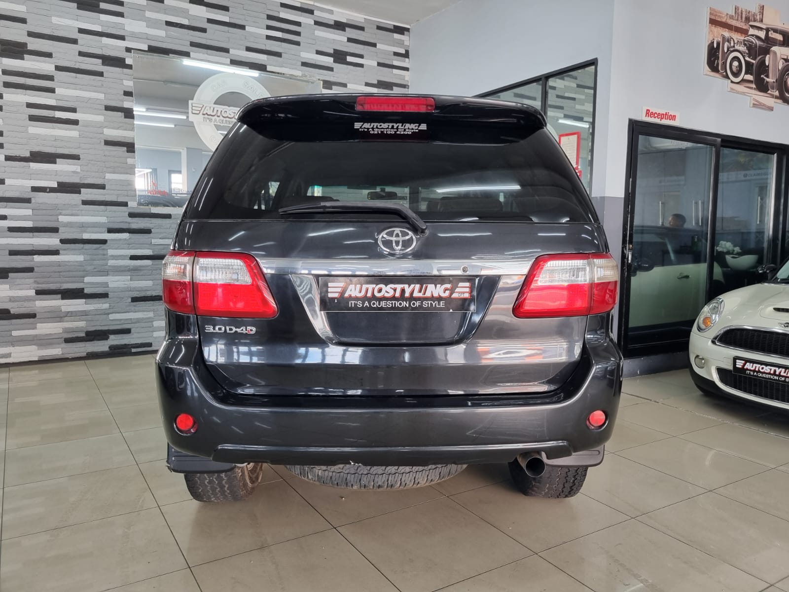 2010 Toyota Fortuner 3.0 D-4D Raised Body