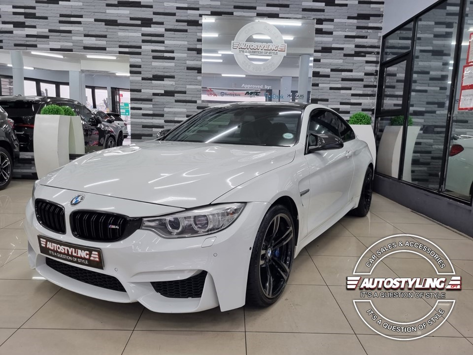 2015 BMW M4 Coupe Auto