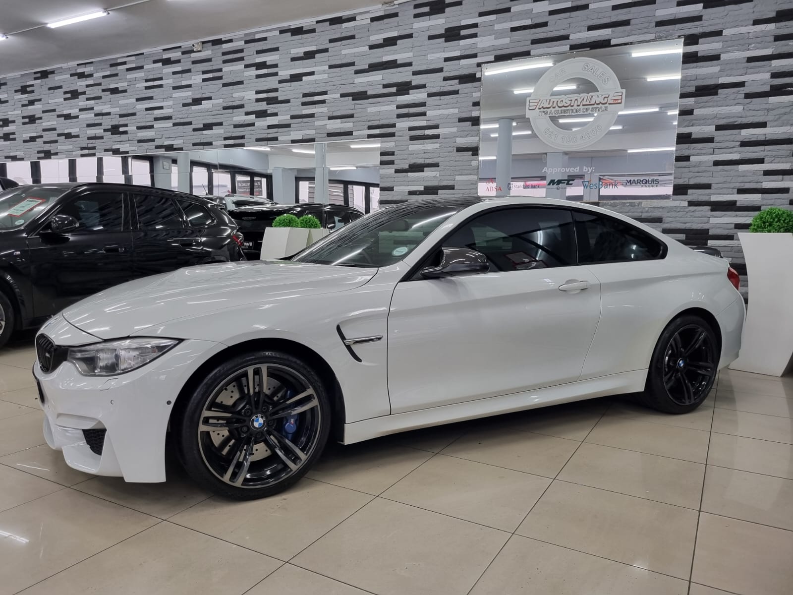 2015 BMW M4 Coupe Auto