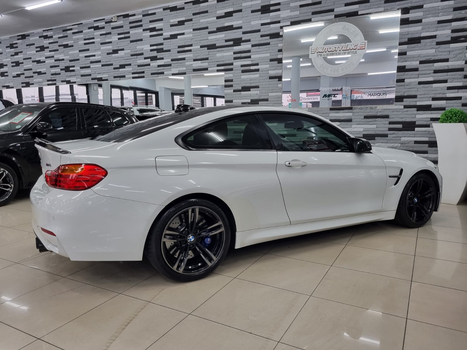 2015 BMW M4 Coupe Auto