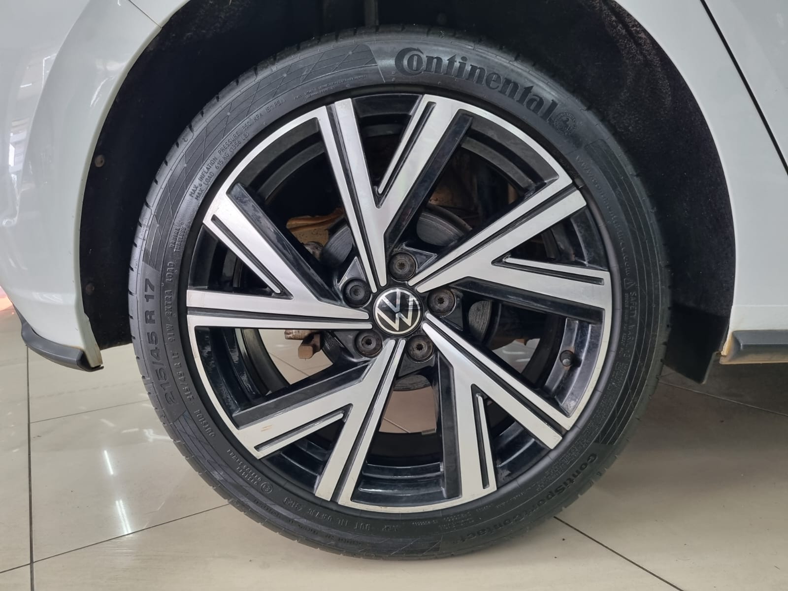 2023 Volkswagen Polo Hatch 1.0TSI 85kW R-Line
