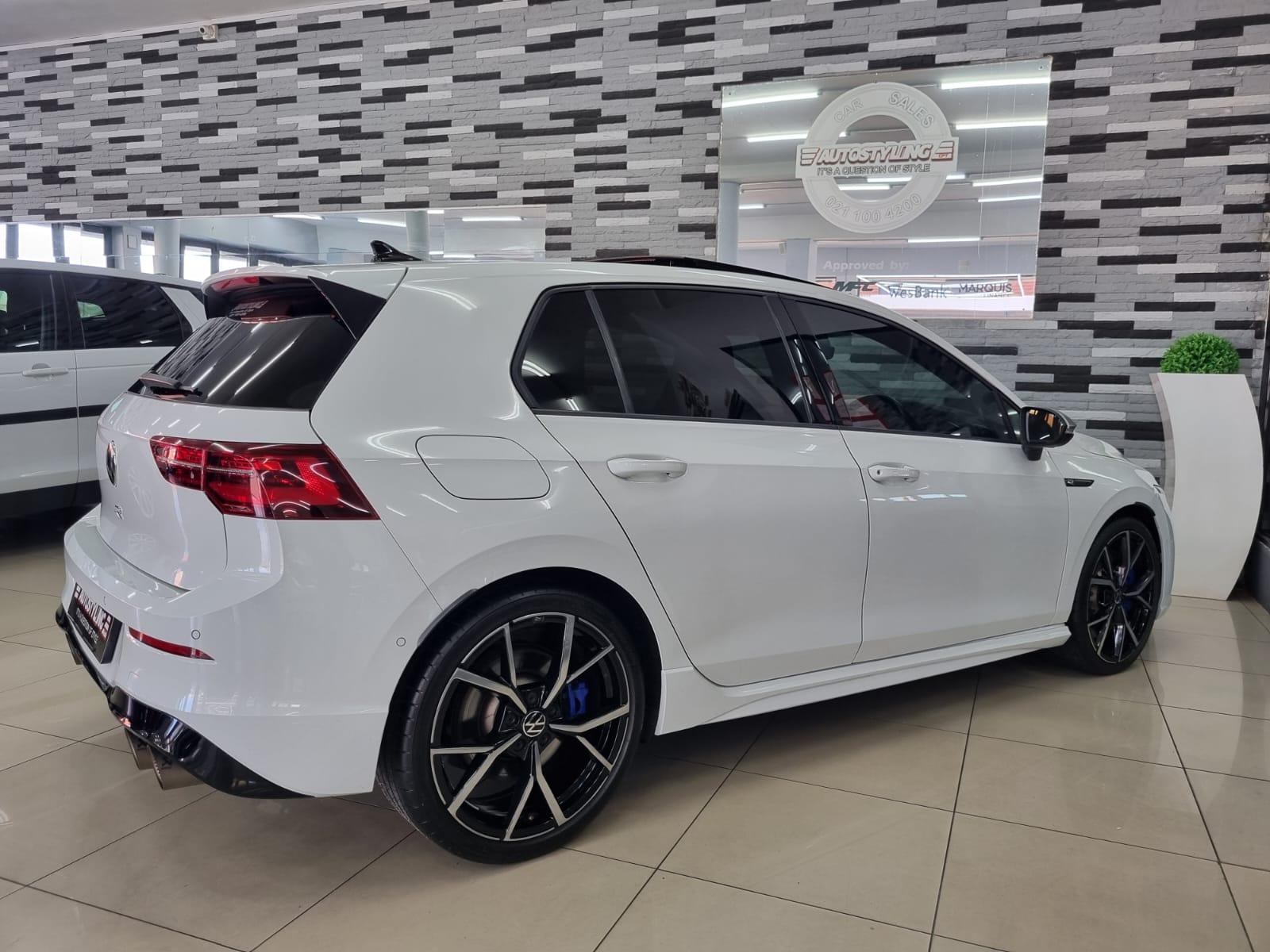 2024 Volkswagen Golf R