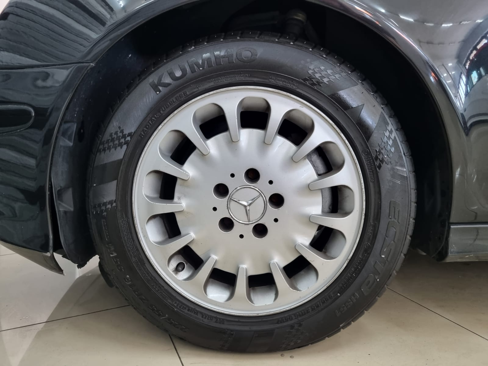2008 Mercedes-Benz E Class E 200K