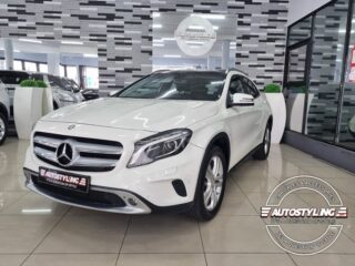 2015-Mercedes-Benz-GLA-GLA220CDI-4Matic-Style