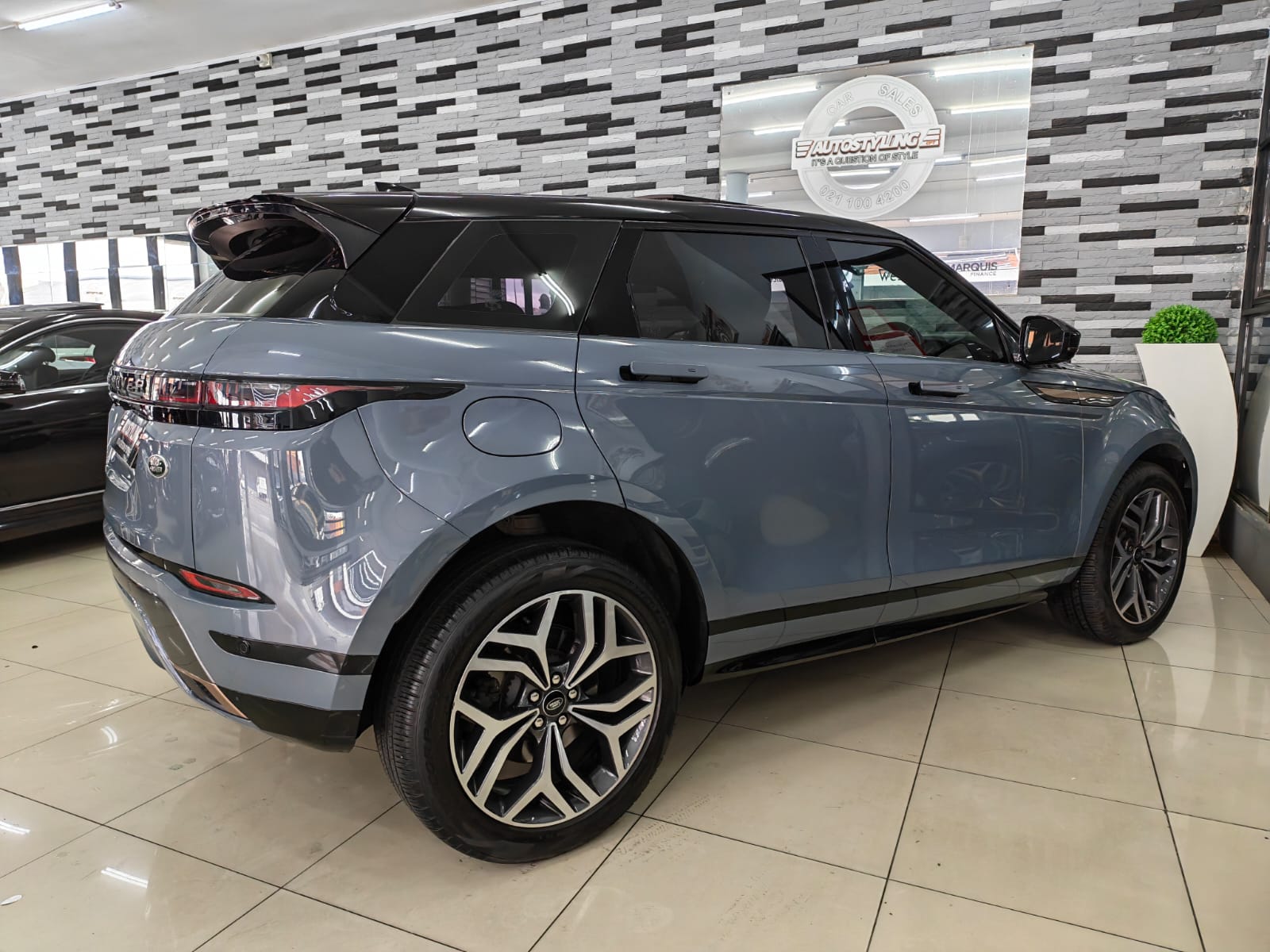 2022 Land Rover Range Rover Evoque D200 R-Dynamic SE