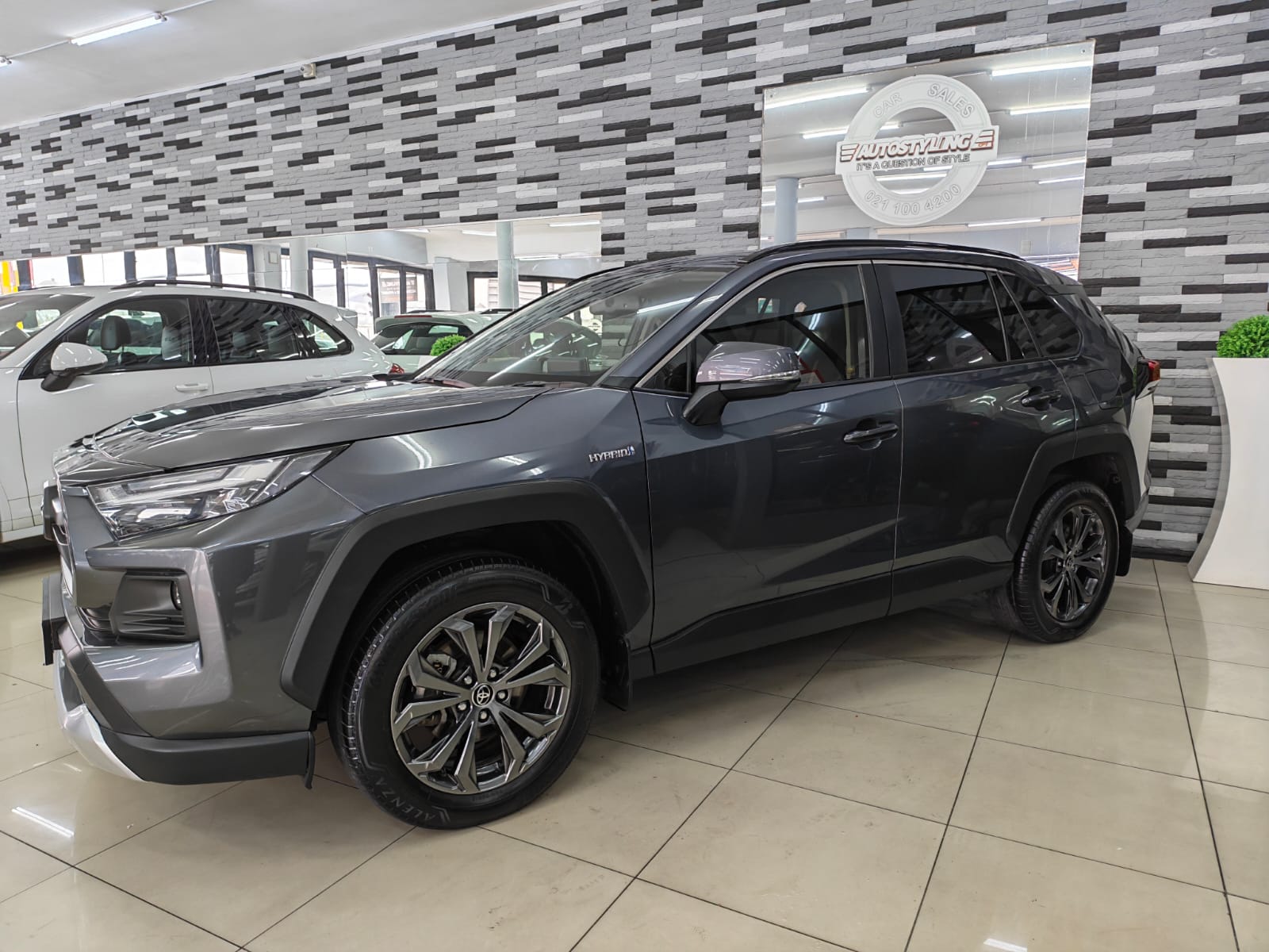 2024 Toyota RAV4 2.5 Hybrid GX-R E-Four