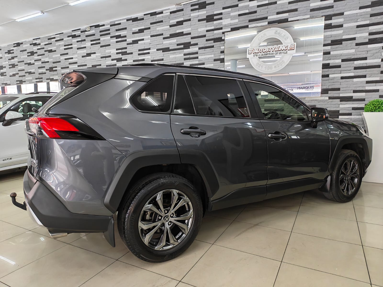 2024 Toyota RAV4 2.5 Hybrid GX-R E-Four